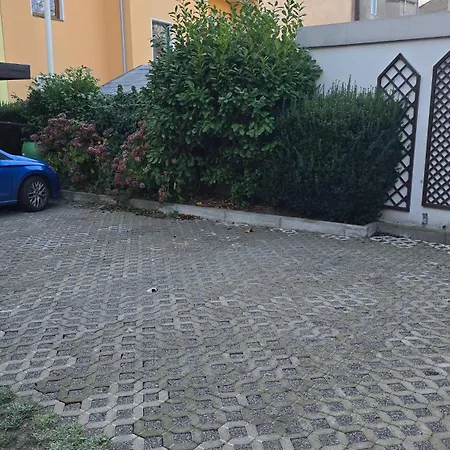 Διαμέρισμα Gemuetliche Altbauwohnungen Mit Einzelzimmern Und Parkplatz Direkt Am Haus! Μπόχουμ
