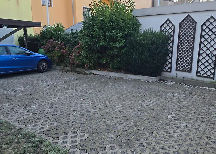 Lägenhet Gemuetliche Altbauwohnungen Mit Einzelzimmern Und Parkplatz Direkt Am Haus! Bochum